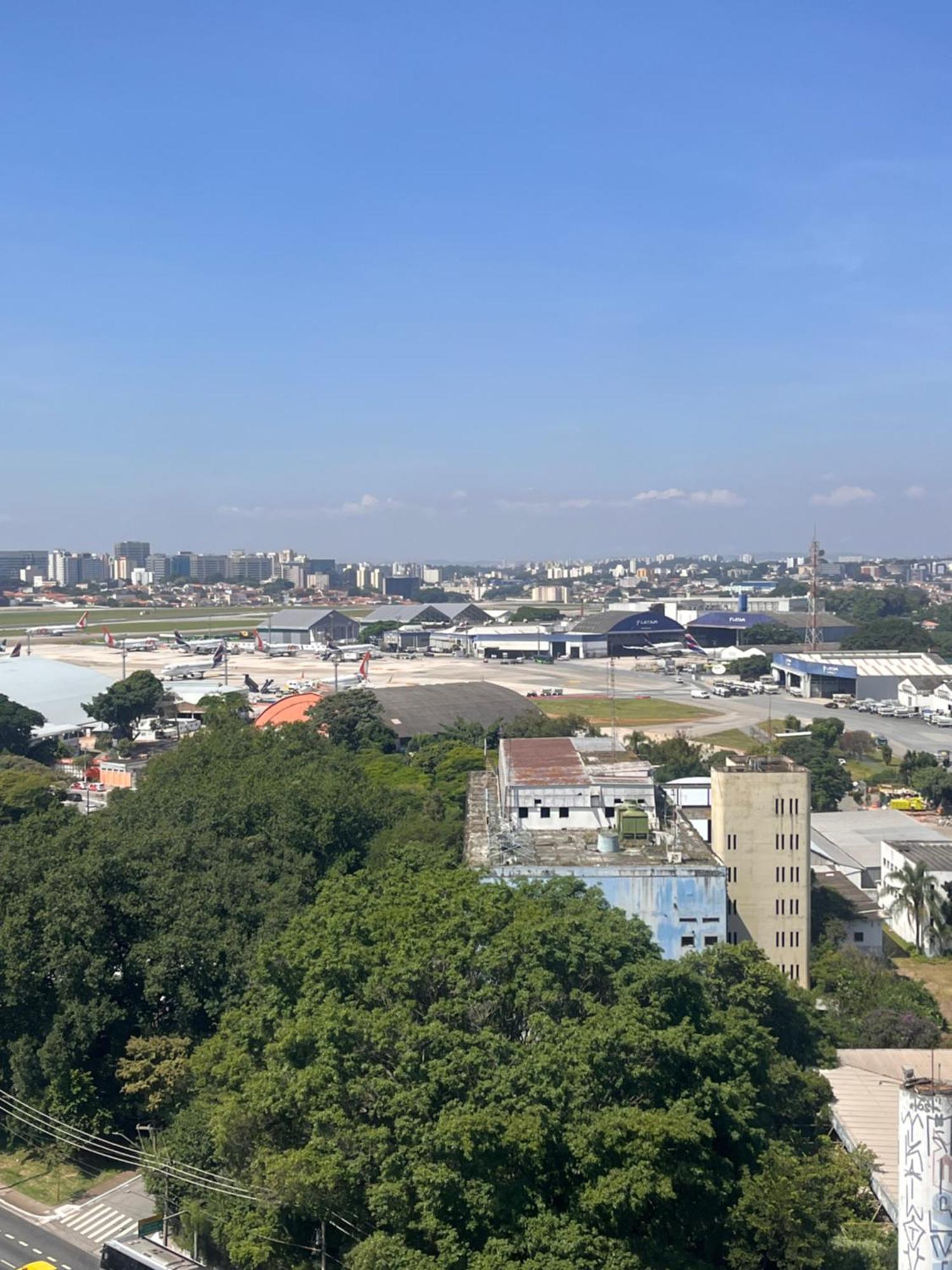Flat Congonhas Hotel Sao Paulo Bagian luar foto